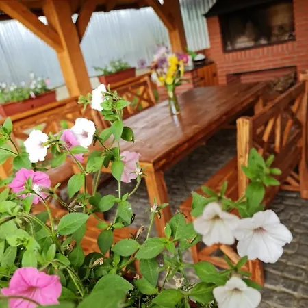 Zelena Saduba Hébergement de vacances Nevitskoye (Transcarpathia)